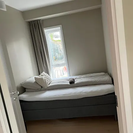 Brand New 3-room For Rent In Straume! Lejlighed *