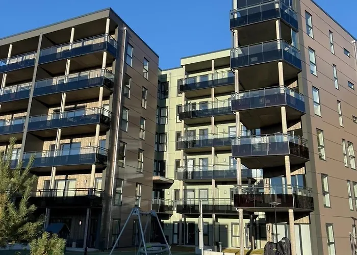 Brand New 3-room For Rent In Straume! Lejlighed *